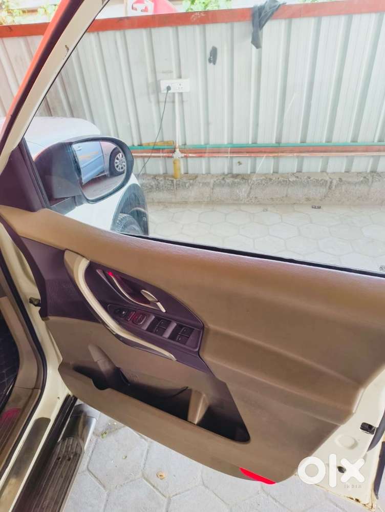Mahindra Xuv 500 W8 2014 Mt Diesel