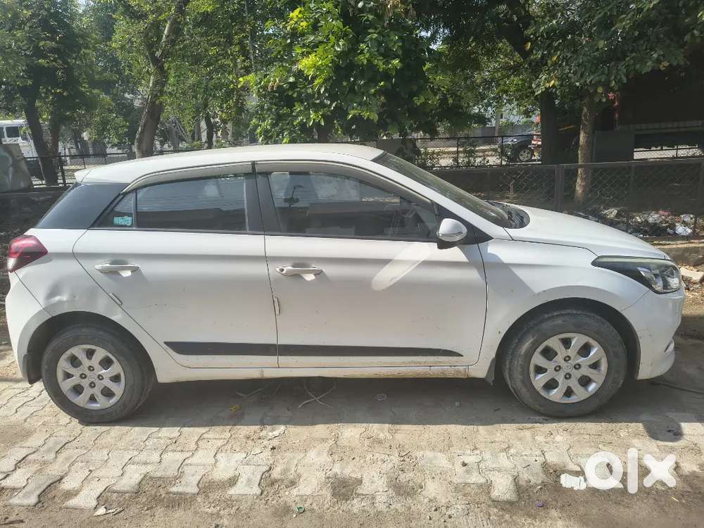 Hyundai Elite I20 2016 Petrol 90000 Km Driven