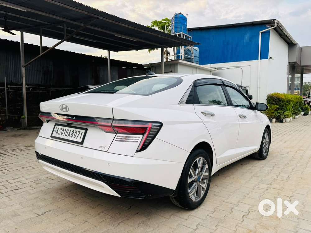 Hyundai Verna 1.5 Sx (o) Vtvt Ivt, 2024, Petrol