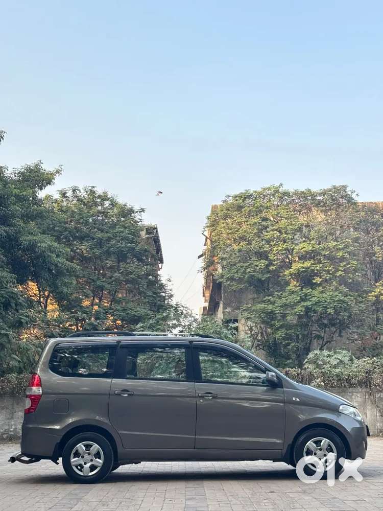 Injoy Lt 2016
=owner: 3
=great Pickup
=chilled Ac 2 Row