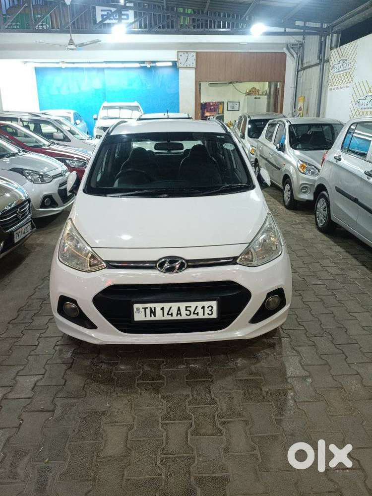 Hyundai Grand I10 Sportz, 2014, Petrol