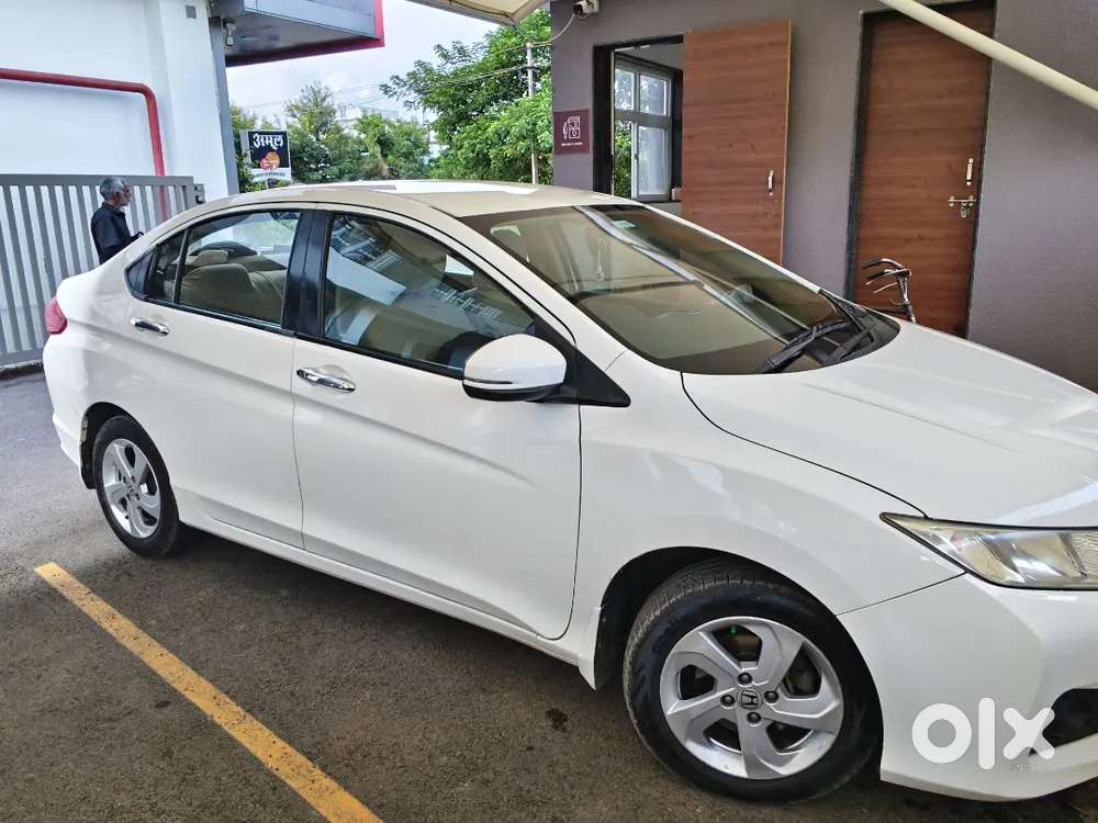 Extremely Good Condition With Brand New Tyres