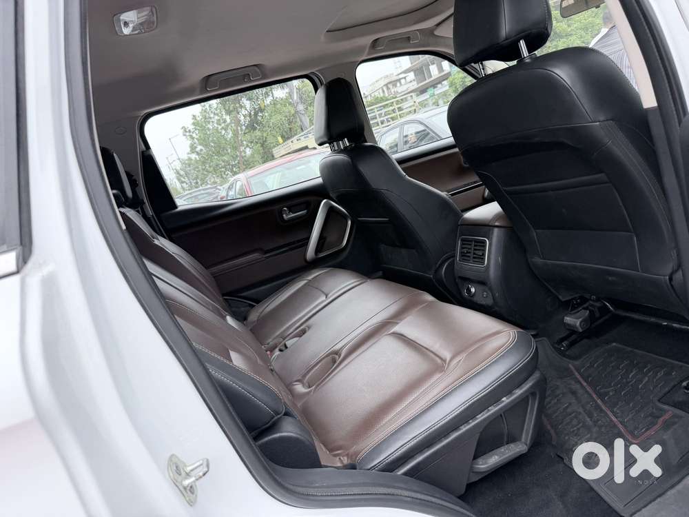 Mahindra Scorpio-n 2.2 Z8 Diesel Mt 4wd 7 Str, 2024, Diesel
