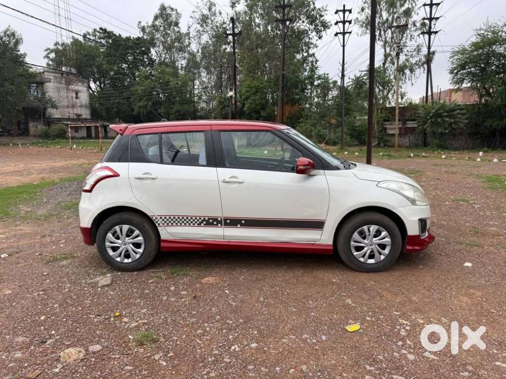 Maruti Suzuki Swift 1.2 Vxi Glory Edition, 2015, Petrol