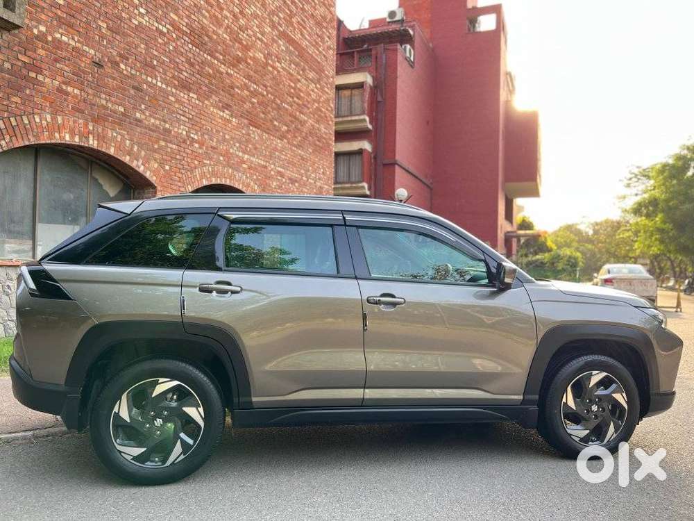 Maruti Suzuki Victoris Zxi Plus (o) Petrol Manual, 2025, Electric