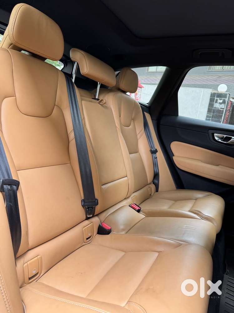 Volvo Xc60 Inscription, 2023, Cng & Hybrids