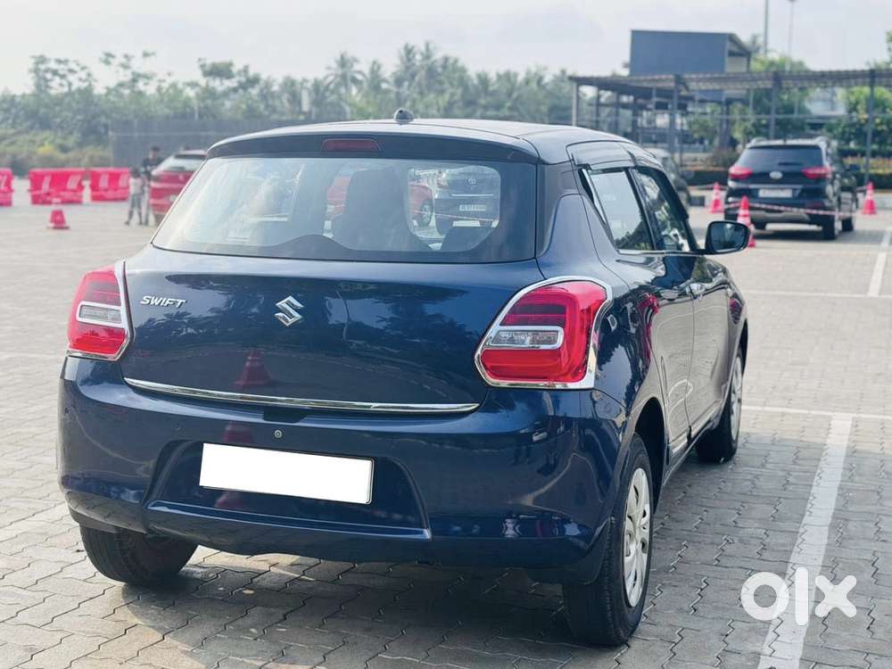 Maruti Suzuki Swift Lxi Option, 2020, Petrol