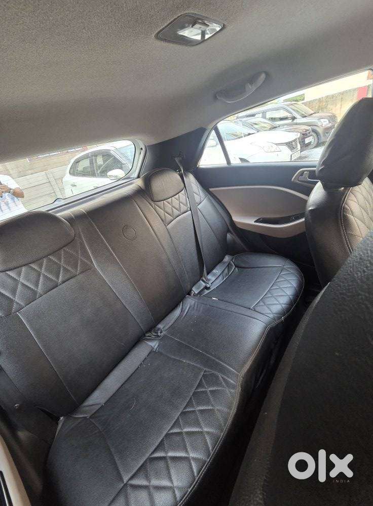 Hyundai I20 Sportz 1.2 Bs-iv, 2019, Petrol