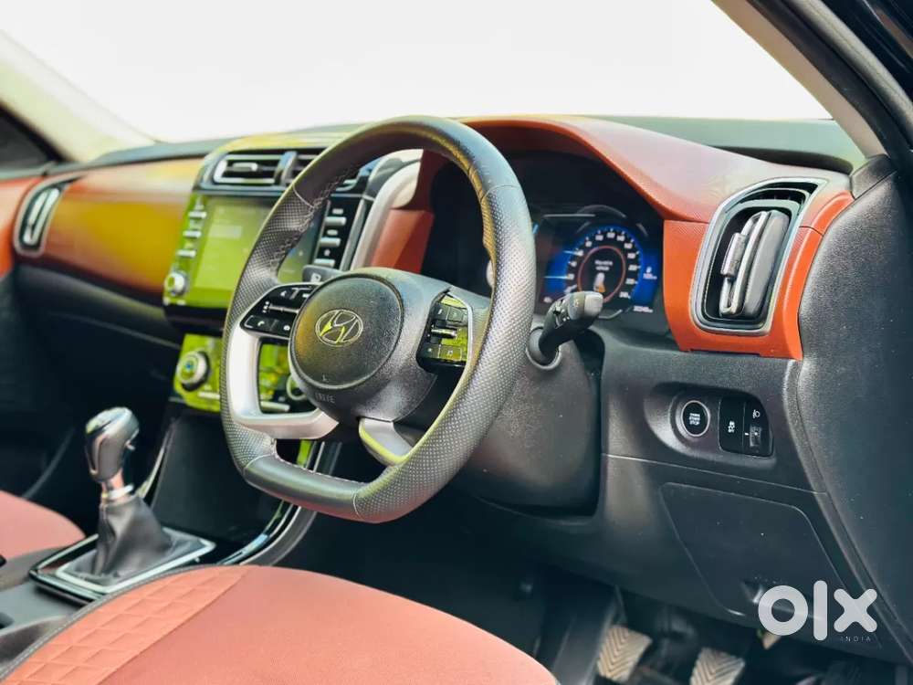 Hyundai Alcazar Prestige 7-seater, 2022, Petrol
