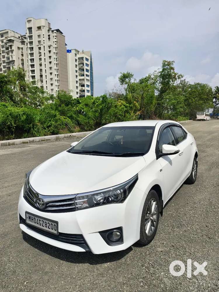 Toyota Corolla Altis 2015