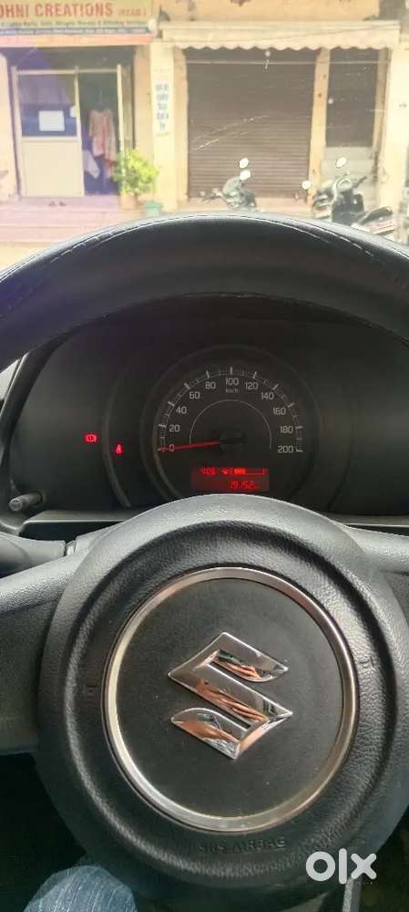 Maruti Suzuki Swift Lxi 2023 Petrol Manual