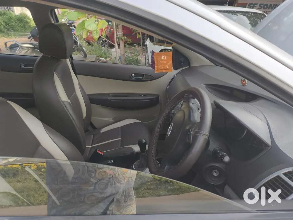 Hyundai I20 Magna Petrol 2010