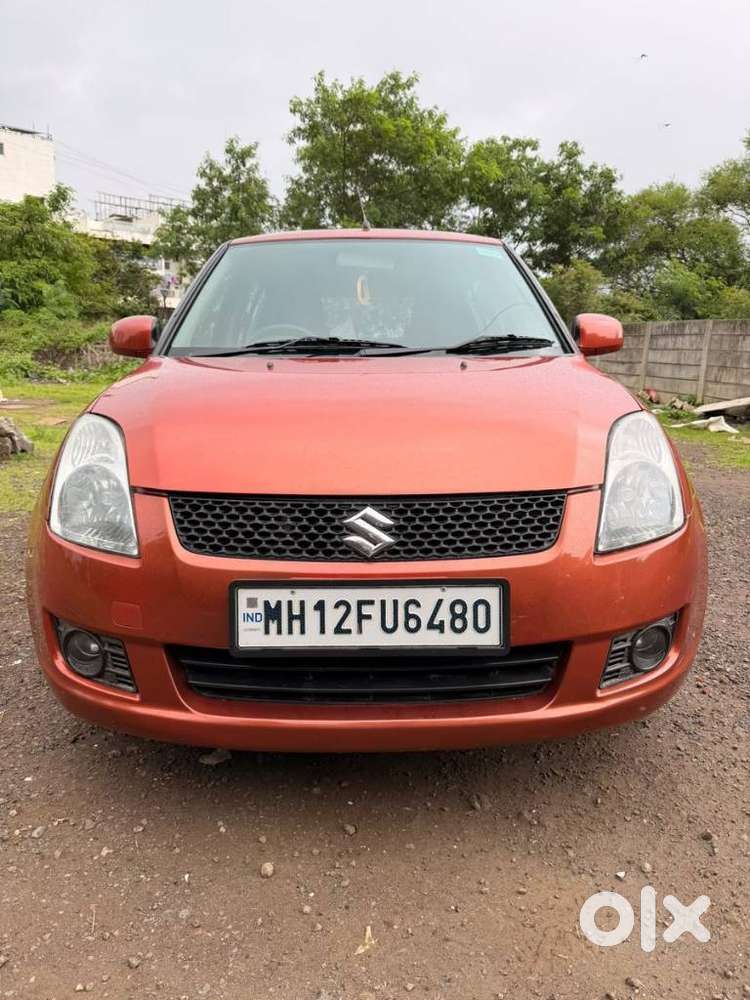 Maruti Suzuki Swift Zxi Bsiv, 2010, Petrol