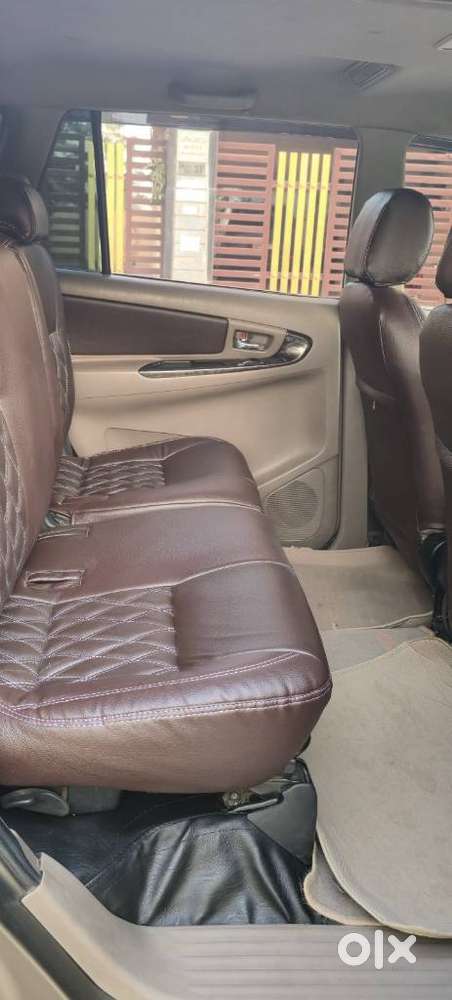 Toyota Innova 2.5 Vx 8 Str, 2015, Diesel