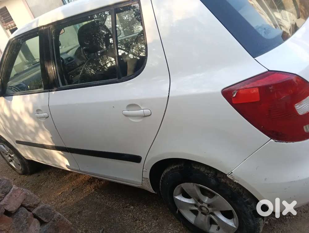 Skoda Fabia 2011 Petrol 83000 Km Driven