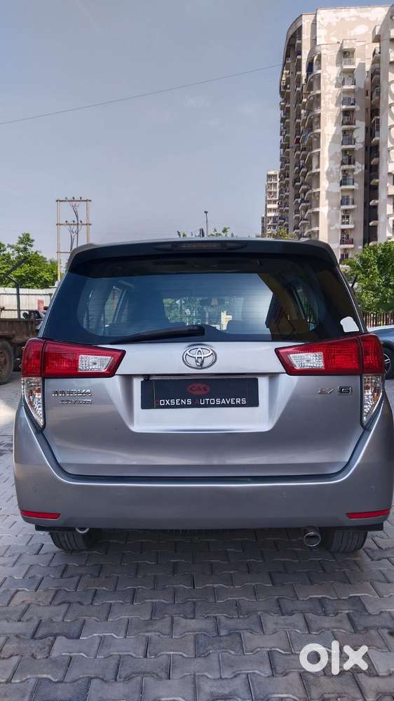 Toyota Innova Crysta 2.8 Gx At, 2019, Petrol