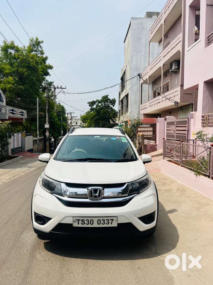 Honda Br-v 2016 Petrol 1.5l Very Good