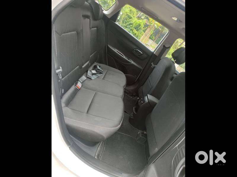 Hyundai I20 Asta 1.2 O With Sunroof, 2021, Petrol