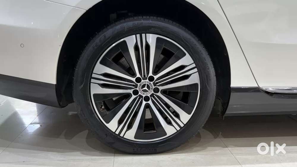 Mercedes-benz Eqs, 2023, Electric