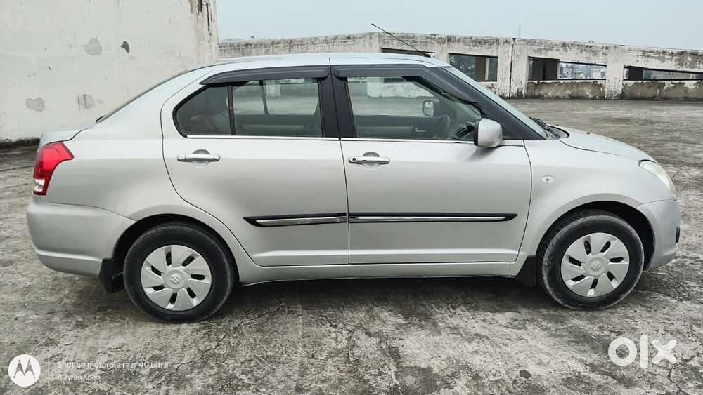 Maruti Suzuki Swift Dzire Vxi, 2011, Petrol