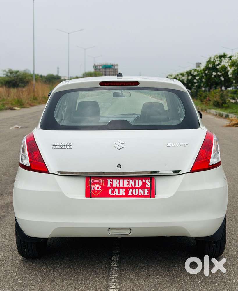 Maruti Suzuki Swift Lxi, 2016, Petrol