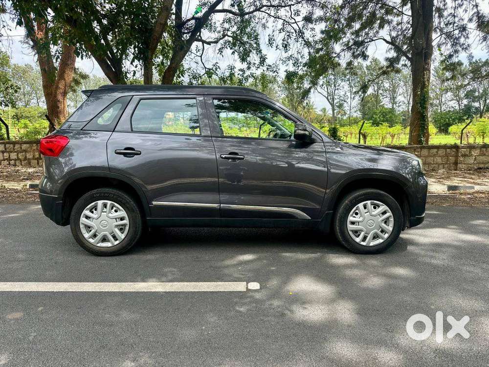 Maruti Suzuki Brezza 1.5 Lxi Smart Hybrid, 2020, Petrol