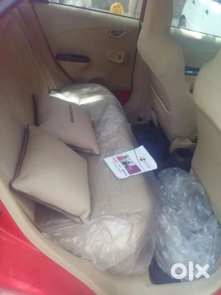 Honda Brio Petrol Mt 2014