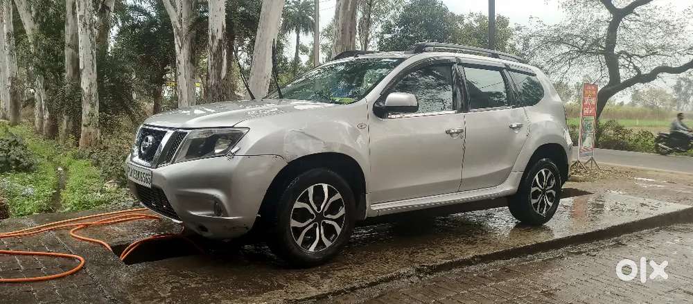 Nissan Terrano 2014 Diesel 100000 Km Driven
