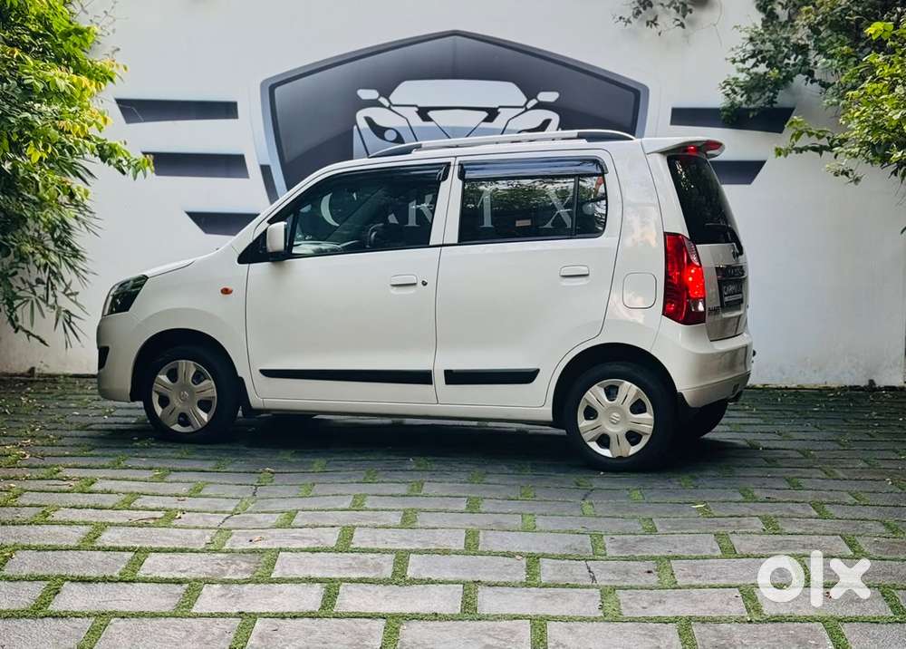 Maruti Suzuki Wagon R Vxi Mt 1.0l, 2015, Petrol