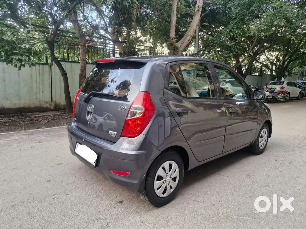 Hyundai I10 Asta Sunroof 2011 Petrol Automatic