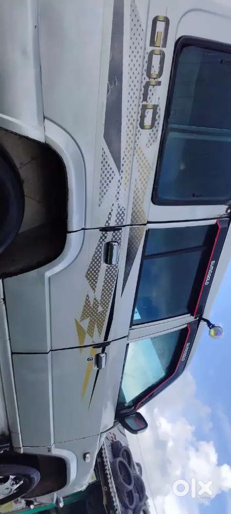 2012 Automatic Diesel Car  2.54 Lakh Km  3rd Owner  ₹2,70,000