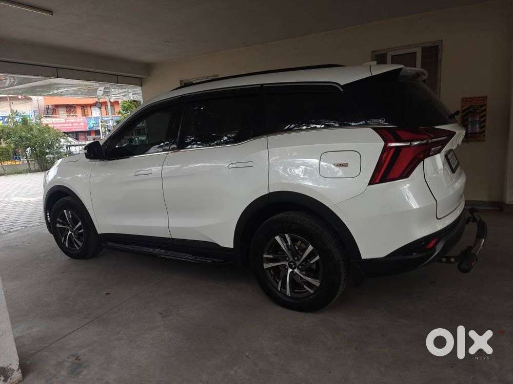 Mahindra Xuv700 2.2 Ax 5 Diesel Mt 7 Str, 2025, Diesel