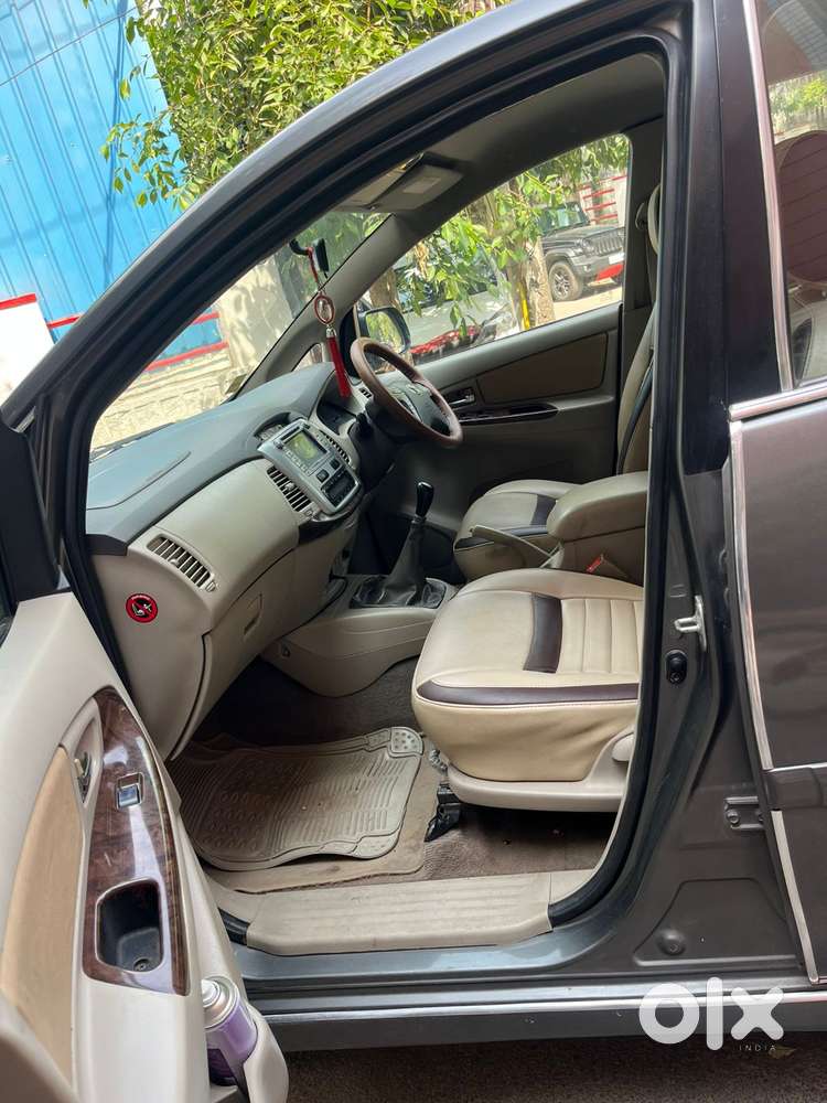 Toyota Innova 2.5 Ev Ms 8 Str, 2013, Diesel