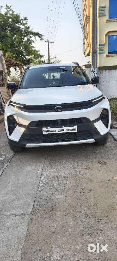 Tata Nexon 2024 Petrol Well Maintained