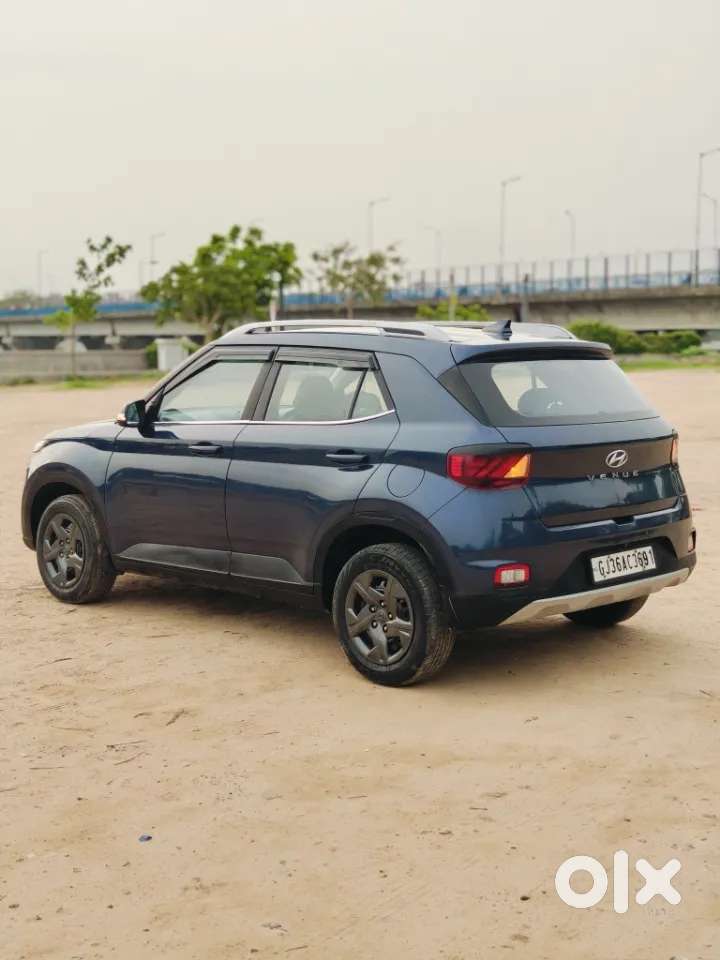 Hyundai Venue 1.2 S Plus, 2021, Petrol