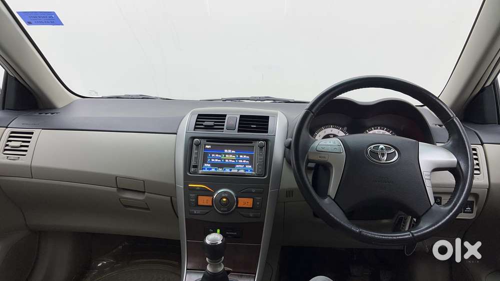 Toyota Corolla Altis 1.8 G, 2013, Petrol