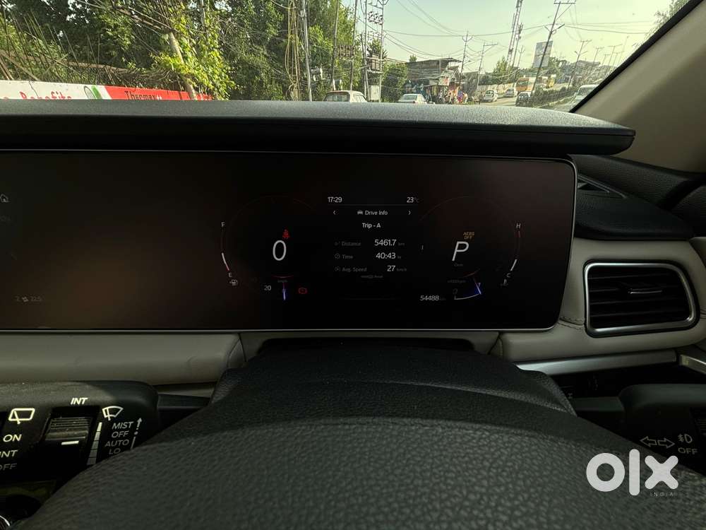 Mahindra Xuv700 Ax7 Luxury Pack Awd, 2022, Diesel