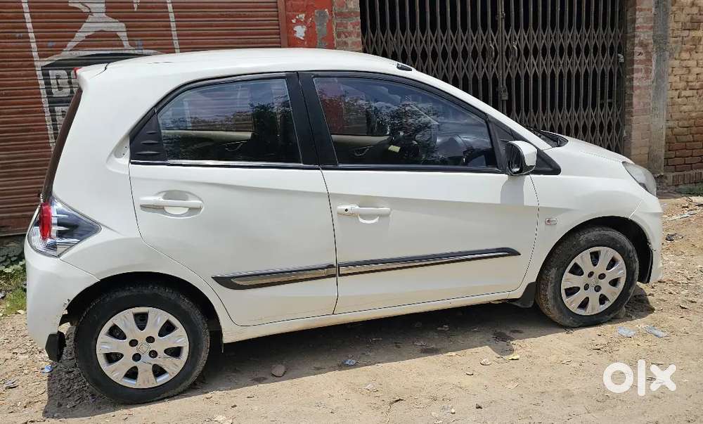 Honda Brio Mt Petrol 2012 Variant