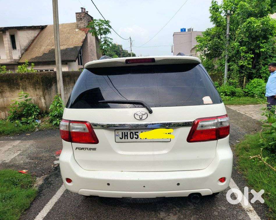 Toyota Fortuner 3.0 4x4 Manual, 2012, Diesel