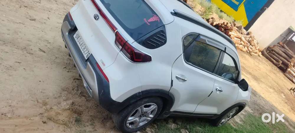 Kia Sonet Petrol 2020