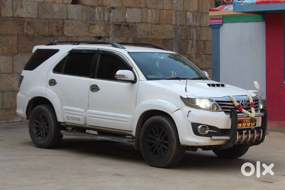Fortuner Car Number -9999