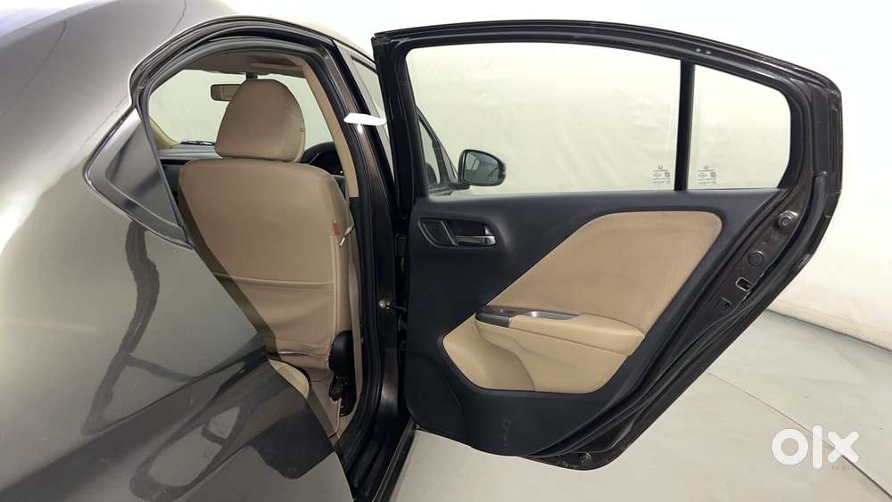 Honda City I-vtec S, 2015, Petrol