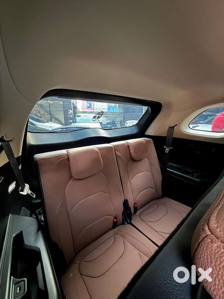 Mg Hector Plus Savvy Pro 1.5 Turbo Petrol Cvt 7 Str, 2024, Petrol