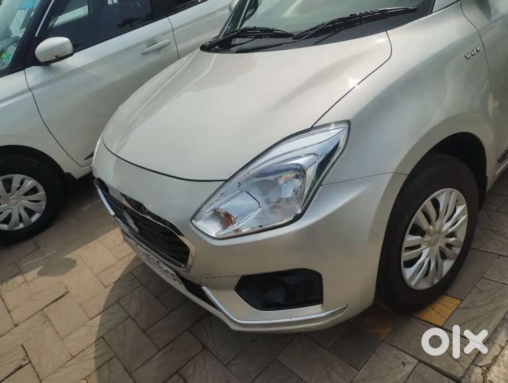 Maruti Suzuki Dzire 2018 Petrol 33000 Km Driven