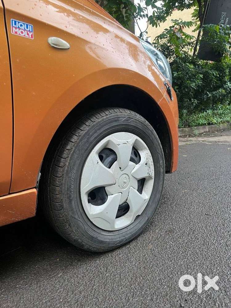 Tata Tiago 1.2 Revotron Xe, 2016, Petrol