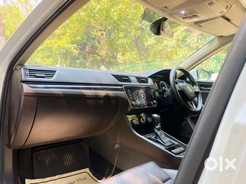 Skoda Superb 2.0 L&k Tsi At, 2021, Petrol