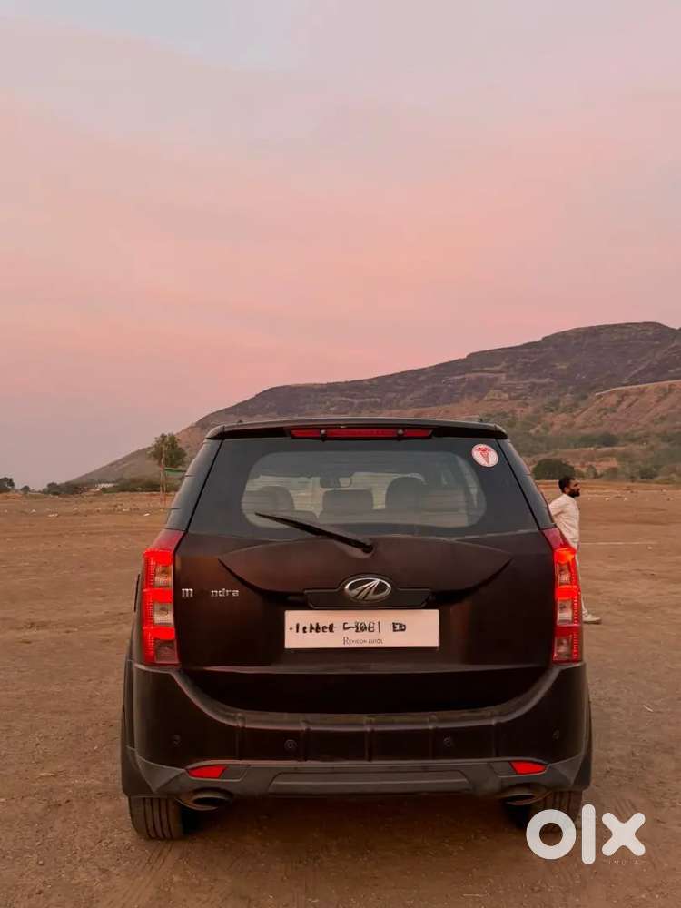 Doctor Owned  Mahindra Xuv500 (w8 Variant)