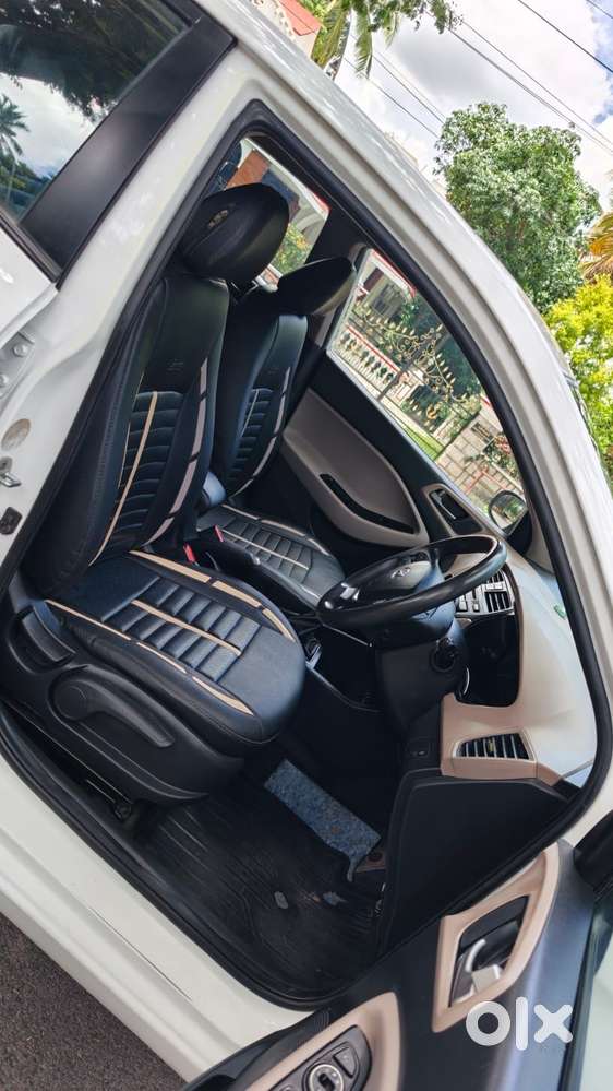Hyundai I20 Sportz 1.2 Bs-iv, 2015, Petrol