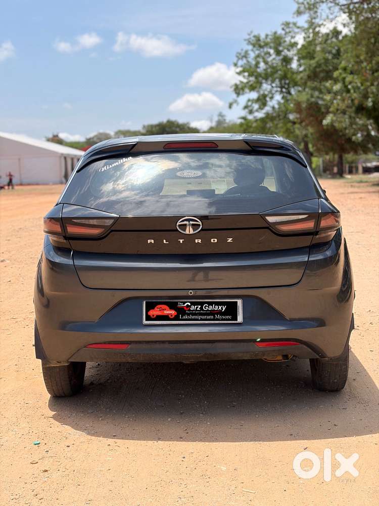 Tata Altroz 1.2 Xe, 2022, Petrol