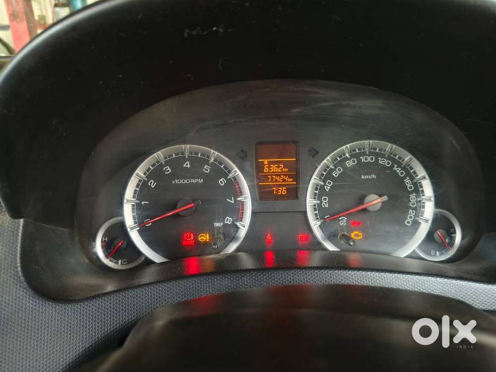 Swift Dzire 2012 Petrol Manual ( Glistening Gray - Well Maintained)